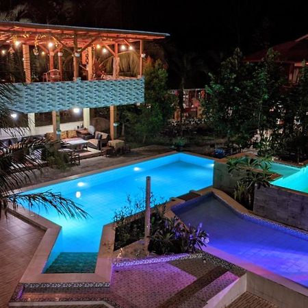 Bunaken Villa Queen'S Dive Manado Ngoại thất bức ảnh