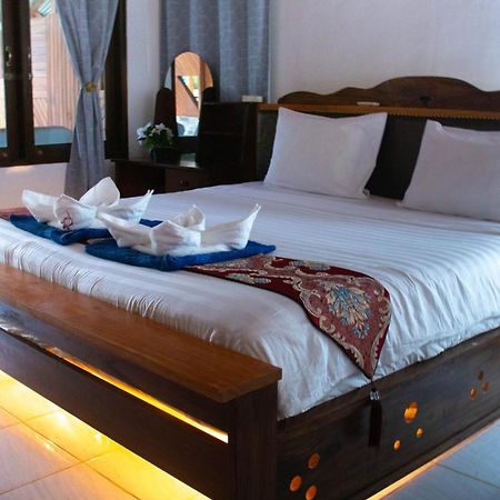 Bunaken Villa Queen'S Dive Manado Ngoại thất bức ảnh