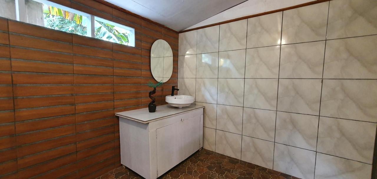 Bunaken Villa Queen'S Dive Manado Ngoại thất bức ảnh